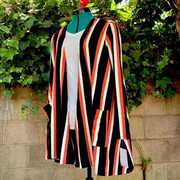 NWT LuLaRoe Cardigan M Stripe Caroline Orange Open Front Pockets Thanksgiving - Picture 3 of 10